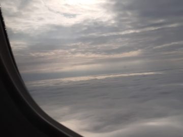 výhled z okénka letadla